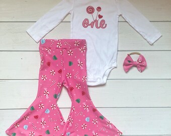 Christmas first birthday outfit, Christmas bell bottoms, pink Christmas outfit, Peppermint bellbottoms, Candy Christmas outfit, gumdrops