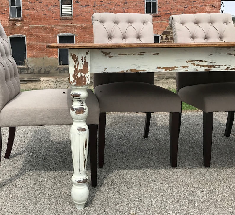 Modern Dining Table, White-distressed painted, Wooden Dining Table, Traditional Style, Farmhouse Table, Unique Dining Table, Handmade Table 画像 8