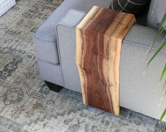 Live Edge Walnut Waterfall Armrest Sofa Table - Extra Long Square To Floor, regalo para ella, regalo para él, muebles modernos para el hogar, decoración del hogar