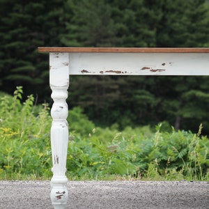 Modern Dining Table, White-distressed painted, Wooden Dining Table, Traditional Style, Farmhouse Table, Unique Dining Table, Handmade Table immagine 1