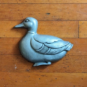 Large Vintage Pewter Duck Wall Hanging, Duck Decor, Vintage Duck, Cabin Decor, Unique gift, 12&quot;x 10&quot;