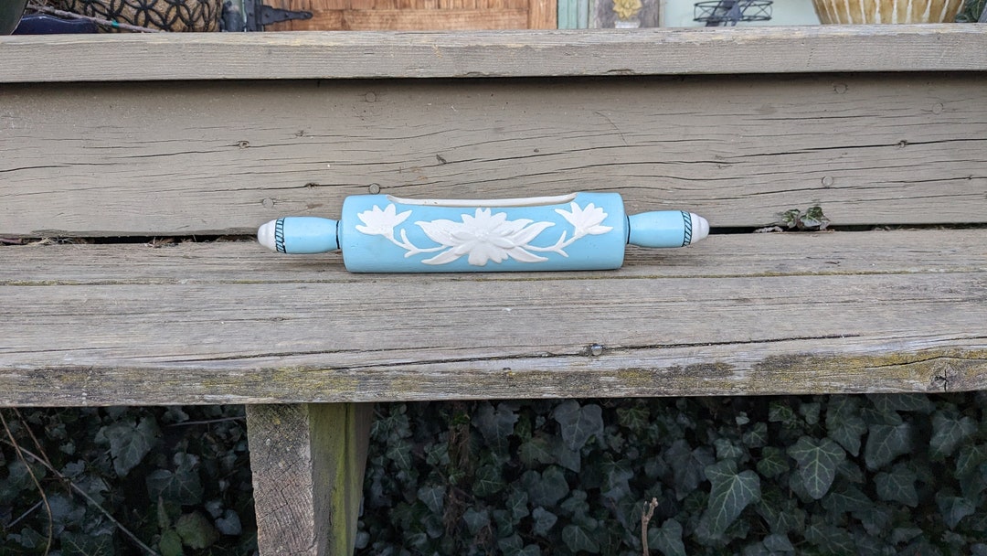 Vintage Ceramic Rolling Pin Planter or Recipe Holder, Robin Egg Blue