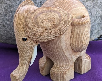 Sweet Vintage Handcrafted Elephant Toothpick Holder, Wood, Beautiful Woodgrain,  Unique Toothpick Holder