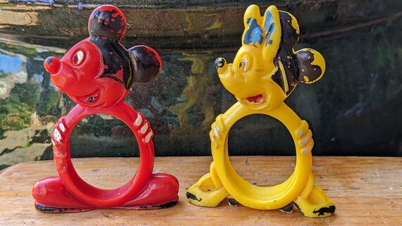 Vintage Mickey and Minnie Mouse Napkin Rings Holders Red and