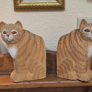 Vintage Hand Carved Wooden Cat Bookends, Orange Stripped Cat, Cat Decor, 7.5&quot; Tall Bookends