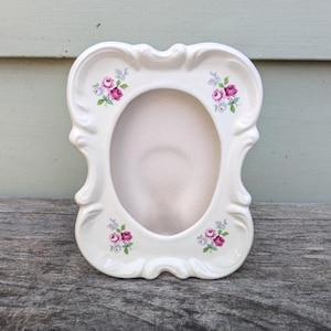 Sweet Vintage Small Ceramic Table Top Picture Frame, Flower Embellishments, Cottage Core