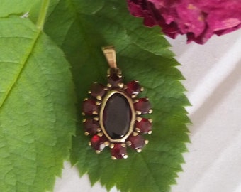 Vintage Bohemian Garnet silver pendant, Victorian garnet pendant, Bohemian Garnet gift, Gemstone jewelry January birthstone jewelry.