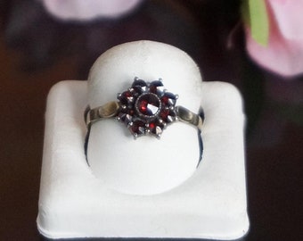 Vintage boho granaatzilveren ring, boho-granaatring, granaatclusterring, cadeau voor haar, geboortesteenoorbel januari, G89