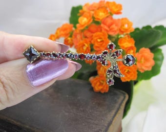 ヴィンテージ ボヘミアン ガーネット ブローチ、花柄ガーネット