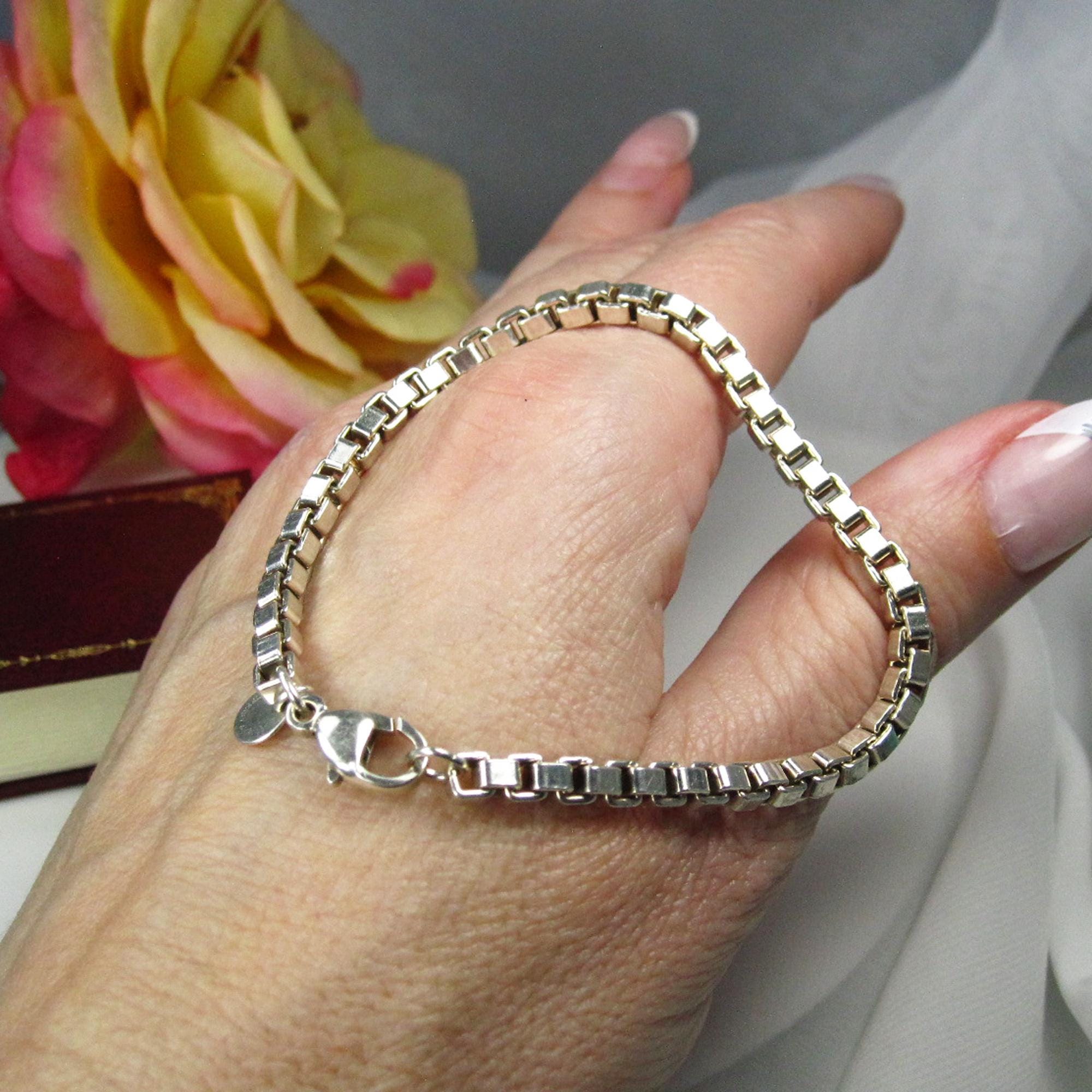 Tiffanys and co venetian bracelet - Etsy 日本