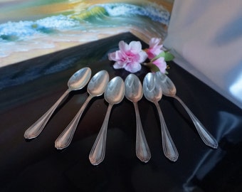 IMIKEYA Vintage Metall-Löffel-Set – 8-teilig, Silberfarben, 11,3 Cm, Mit Blumenmuster, Für Kaffee, Tee, Dessert