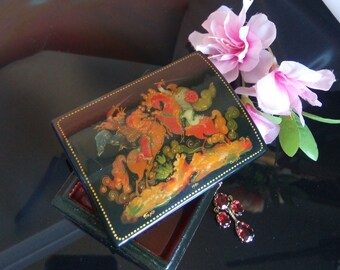 Vintage russian paper mache hand painted box, Palex fairy tail painting, Original hand painted Palex jewelry box,B2.4