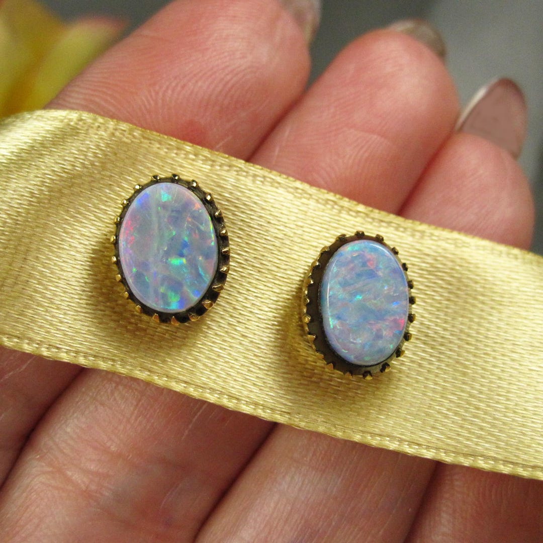 Dublets Vintage 9kt Yellow Gold Stud Earrings With Australian Opal Dublets in ...