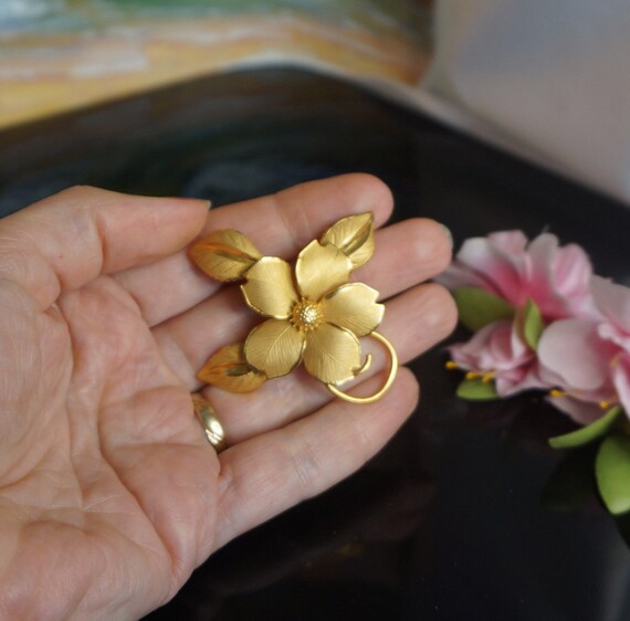 Vintage silver brooch, wild rose brooch, Vermeer … - image 5