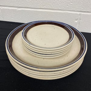 Johnson Bros Vintage Stoneware Dishes Set, Dinner Plates, Salad Plates, Speckled