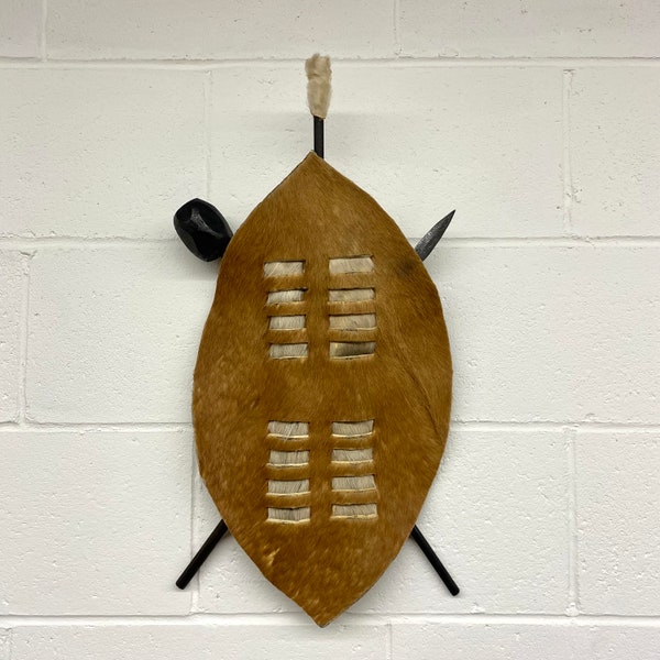 Zulu Warrior Hide Shield, Vintage Reproduction, Cow Hide Shield