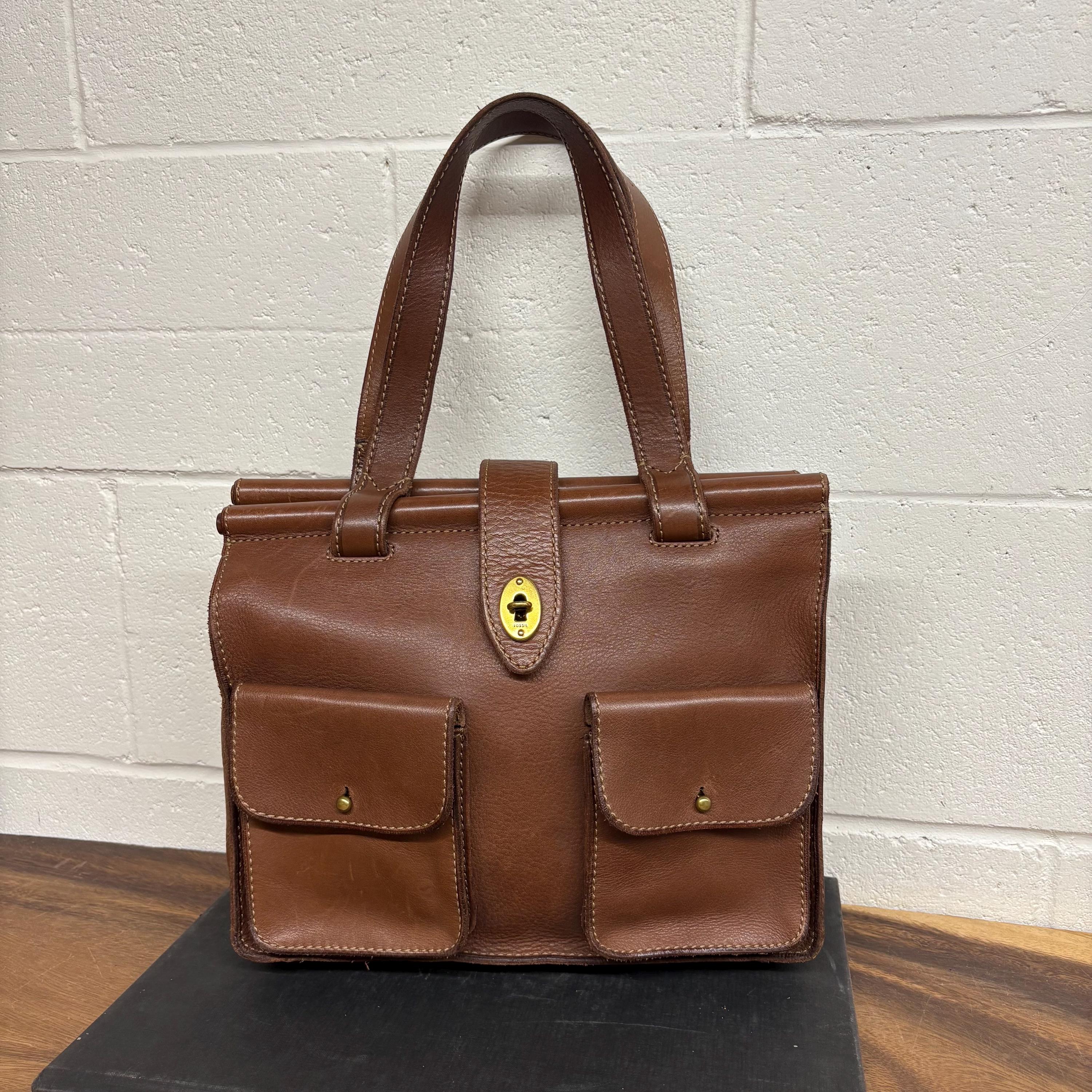 バッグ Coach vintage handbag turnlock leather Vintage Coach Turnlock Bag - Etsy