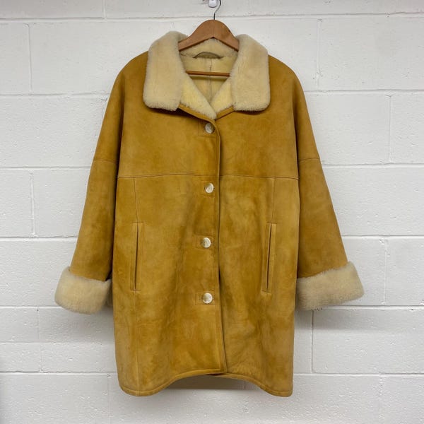 Women’s Shearling Lambskin Coat Tan Brown White Lining