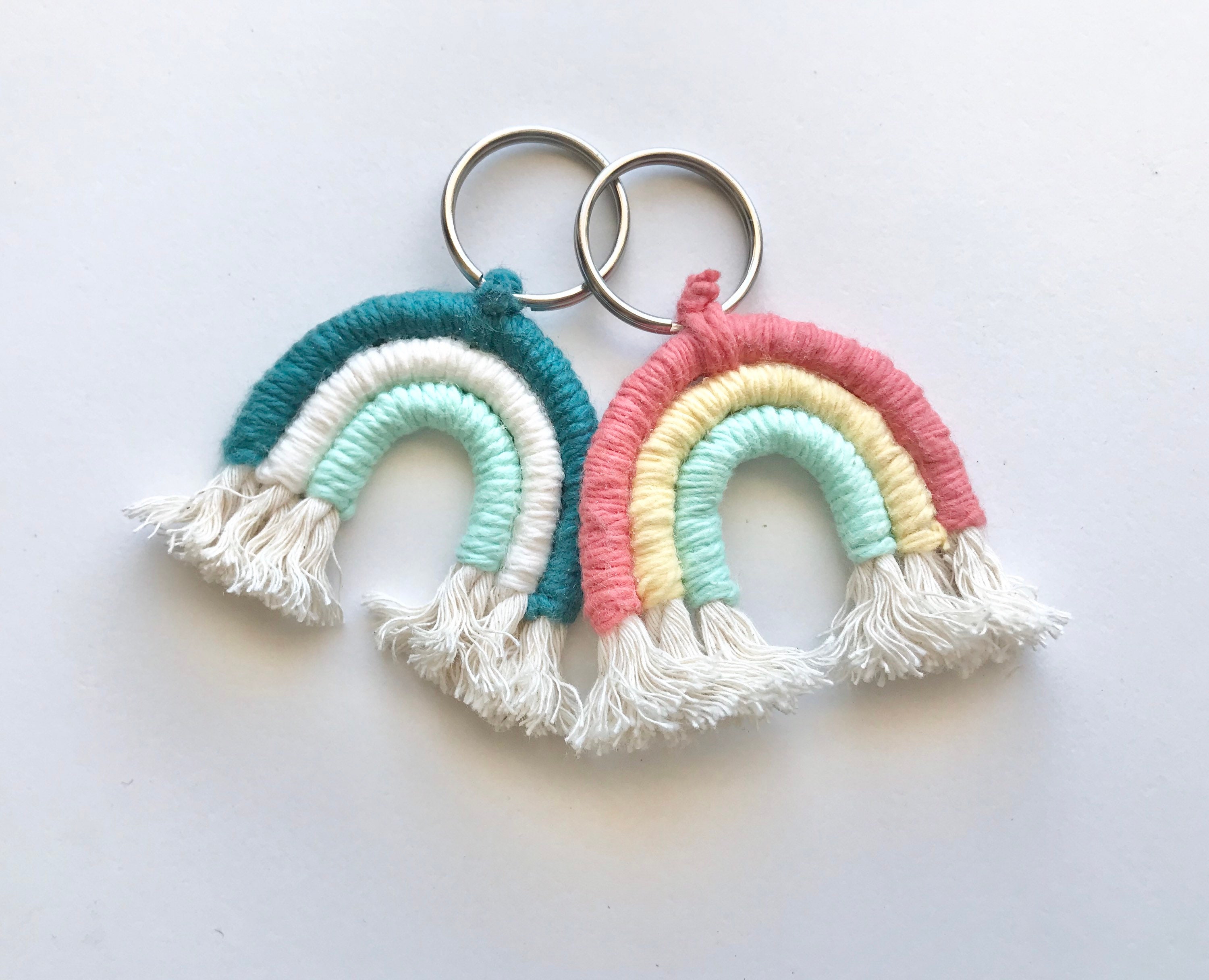 Easy Kit! Beginner Macrame Rainbow Keychain Kit/Art Activity, Craft K…