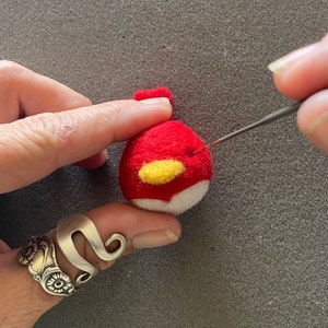 MINI KIT! Easy Beginner Needle Felt Bird Ornaments Kit, Tutorial, All Levels Needle Felting Art, Starter Needle Felting Kit, Makes 2 Birds