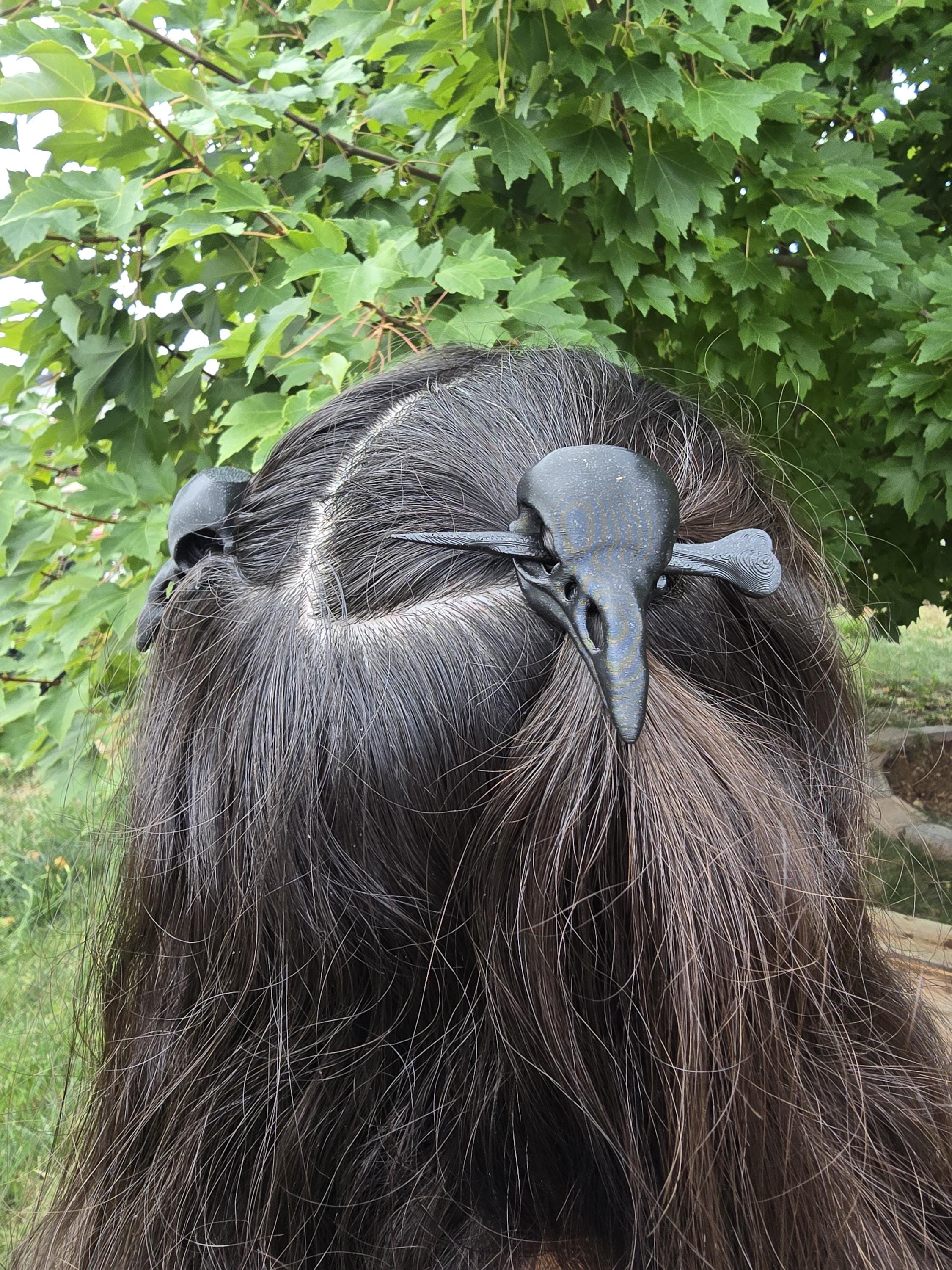 3D Printed Raven Skull Hair Pins: Gothic Fantasy Hair  display picture 2