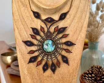Collar Macramé, Collar Labradorita, Labradorita, Piedras Finas, Joyería Étnica, Joyería Boho, Joyería Gitana, Boho.