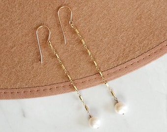 Pearl Dangle Earrings • Freshwater Pearl Drop Chain Earring • Bridal Earrings • Tube Bead Chain Earring • Everyday Jewelry • Pearl Jewelry