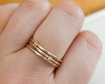 Fidget Ring • Anxiety Spinner Ring • Stackable Ring • Dainty Worry Ring • Everyday Jewelry • Minimal Modern Rings • Mixed Metal Ring