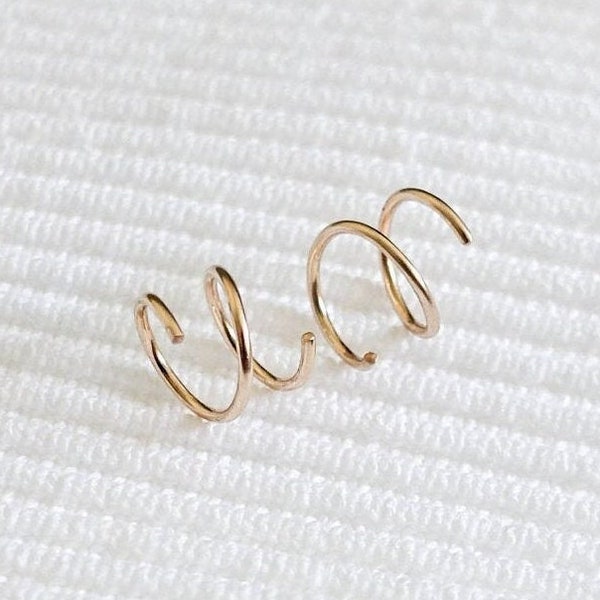 Double Hoop Twist Earrings • 8 mm Two Piercing Earring • Tiny Huggie Hoops • Minimal Spiral Earring • Double Cartilage or Helix Piercing