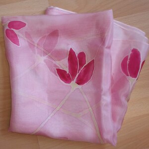 Hand painted pink silk scarf, Special gift for her, Gift for ladies, Designer scarves for women, Floral design 90x90 cm