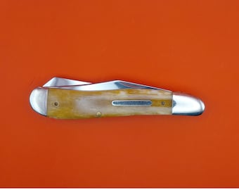 Vintage 1990 Case XX Model 6240 Dog Leg Trapper Pocket Knife