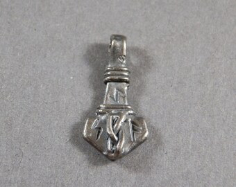 Ancient Viking Norse Highly Detailed Runic Thor/'s Hammer Amulet Circa 700-800 AD Pendant Locket Wearable