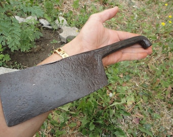 Antique hand-forged meat clel chef, tool farm, raxeural,metal handle,axe