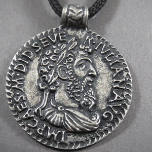 Antiker römischer Kaiser Didius Julianus Anhänger, Halskette, Exquisiter Autorenschmuck.Einzigartiges handgefertigtes Medaillon, römische Münze, Medaillon.