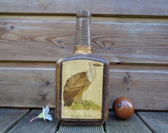 Leather decanter and wooden stopper, vulture Griffon design, Vulture bird, Italian flask leather and gilding, Florentine bottle