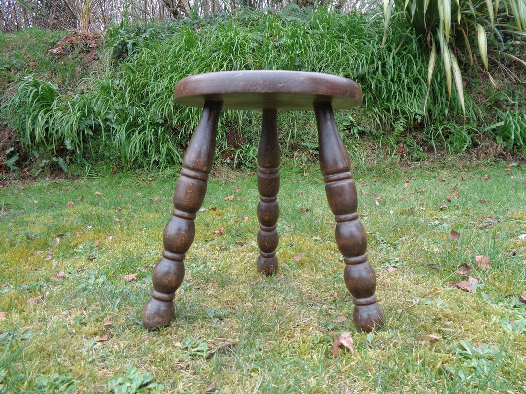 Rustic Wooden Tripod Stool, Farmhouse Decor, Plant Holder, Old Small Milking Seat, Vintage