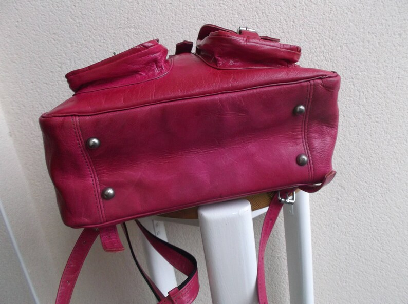 Vintage leather Fushia Pink backpack-leather fushia bag-vintage dark pink leather bag-Tunisian vintage leather Backpack 1980 1990