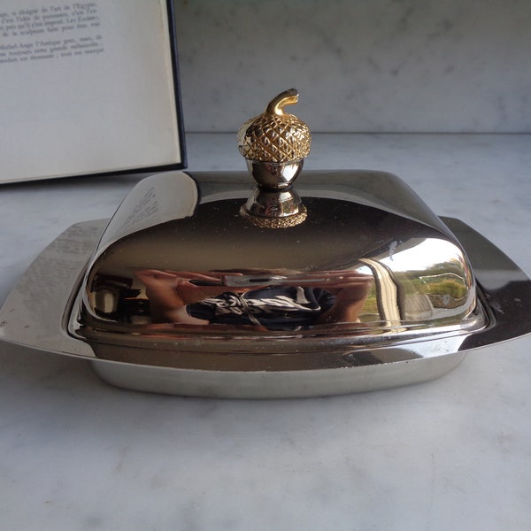 boîte en métal argenté avec couvercle et gland doré, vintage français
