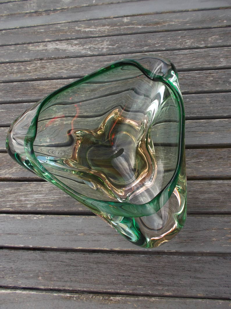 Large glass centrer in syle glass Murano Gift for Smoker green and pink cup or vacuum-pocket design Vintage Glass 1980