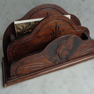 trieur range-courrier en bois breton, support de rangement sculpté, décor de bureau, art populaire, artisanat breton image 3
