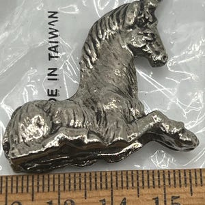 Vintage All Metal Miniature Lying Down Unicorn Made in Taiwan Tiny Doll House Detailed About 3.5 cm  Resting Fantasy Figurine Sitting