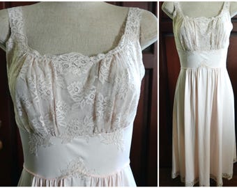 Vintage 50s Lace Appliqués Long Ecru Nightgown Small 32" US 4