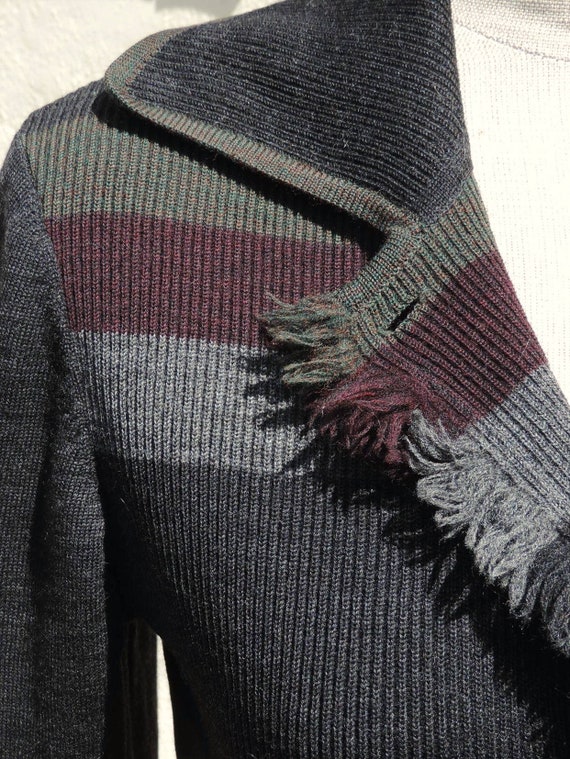 Vintage Italian Wool Knit Gray Striped Fringe Sil… - image 5