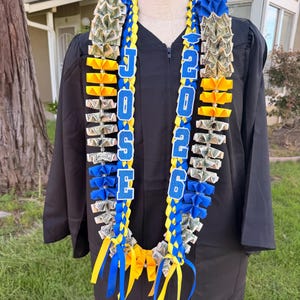 Graduation lei set (no money on lei) see description on listing  2026