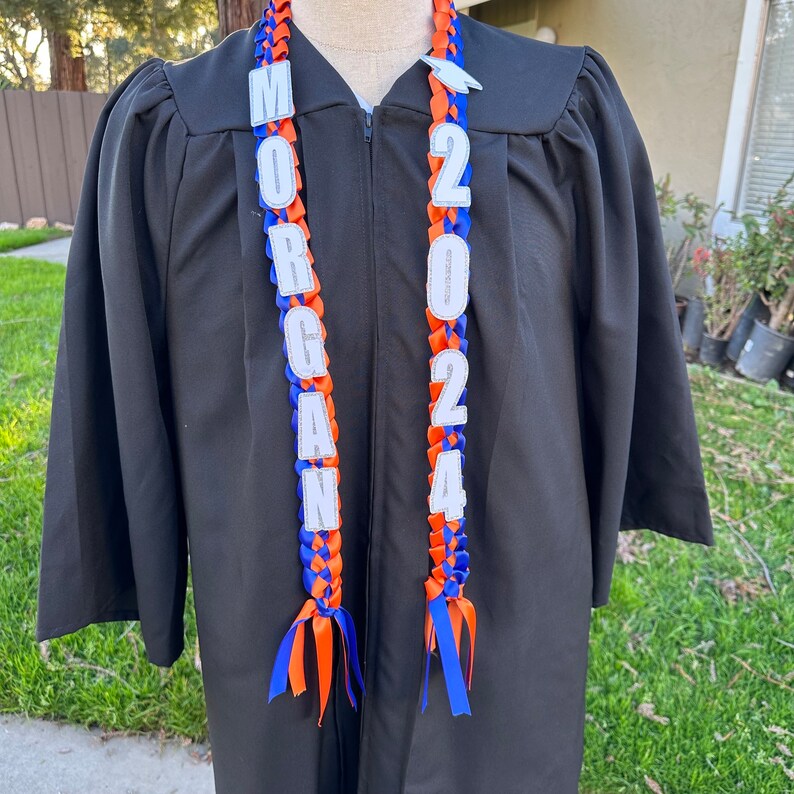 Graduation lei with name and year 2024 image 1