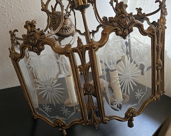 Lámpara de araña vintage de latón estilo Hollywood Regency