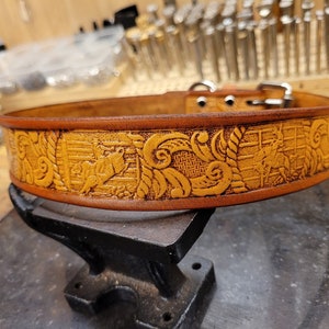 Dog Collar, Leather Dog Collar, Rodeo pattern, 1.5''inch wide,  Embossed, Medium Dog Collar, Large Dog Collar, Handmade
