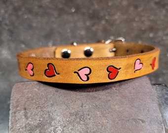 Dog Collar, Leather Dog Collar, 1/2'' inch wide collar, Hearts, Red and Pink, Valentine, Small Dog Collar, Tiny Dog Collar, Handmade