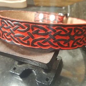 Dog Collar, Leather Dog collar, Celtic Design, Red and Black, Celtic, Medium Dog Collar, Handmade