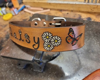 Dog Collar, Leather Dog Collar, Butterflies, Daisy flowers Dog Collar, Dogs Name Personalizes, Medium Dog Collar, 1.5 inches wide.